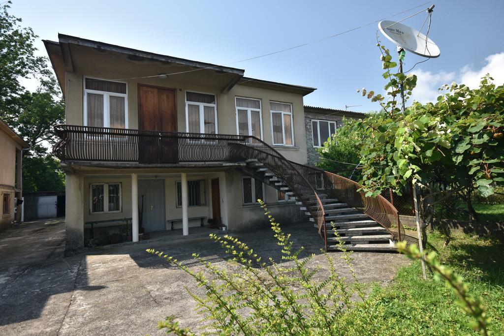 Shorena'S House Zugdidi Exterior photo